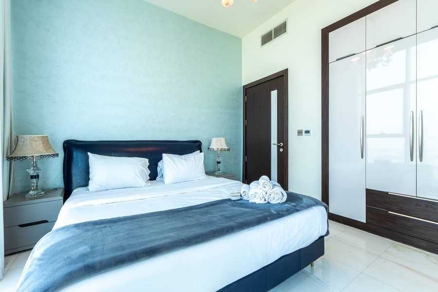 12 Bed 2.3. jpg