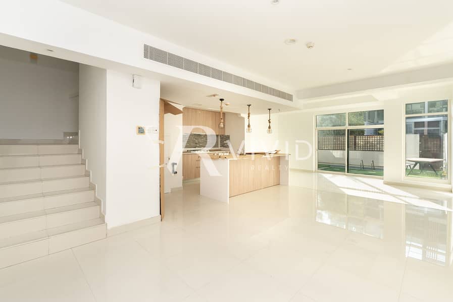 Casa adosada en Jumeirah Village Circle (JVC),JVC District 12,Erantis Villas, 3 dormitorios, 200000 AED - 16198926 Casa adosada en Jumeirah Village Circle (JVC),JVC District 12,Erantis Villas, 3 dormitorios, 200000 AED - 16198926