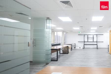 Office para en Alquiler en Jumeirah Lake Towers (JLT), Dubai - Oficina en Jumeirah Lake Towers (JLT)，JLT Cluster W，Jumeirah Business Centre 5, 200000 AED - 16198978