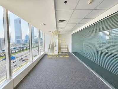 Office in affitto a Sheikh Zayed Road, Dubai - 856081642-1066x800. jpeg Office in affitto a Sheikh Zayed Road, Dubai - 856081642-1066x800. jpeg
