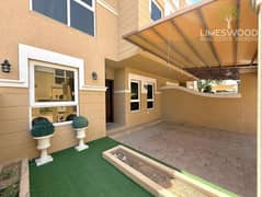 فیلا في مردف 4 غرف 165000 درهم - 16199317