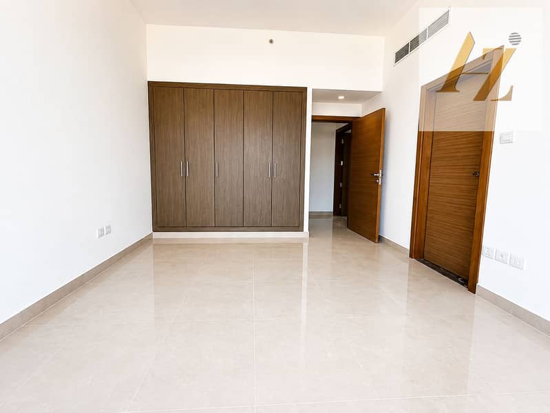 6 ChatGPT Image Aug 15, 2026, 05_23_26 PM. png