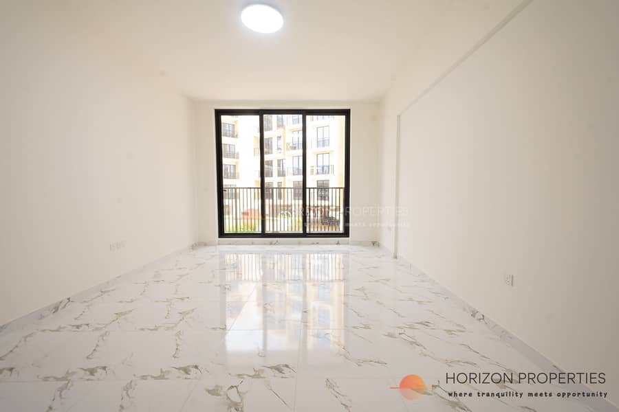 Great Amenities | Vacant | Unfurnished Great Amenities | Vacant | Unfurnished