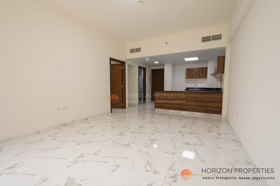Vacant | Great Amenities | Unfurnished Vacant | Great Amenities | Unfurnished