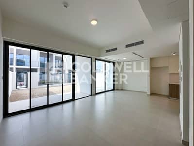 3 Bedroom Townhouse for Rent in The Valley by Emaar, Dubai - Brand new | Open Layout | Golden Beach