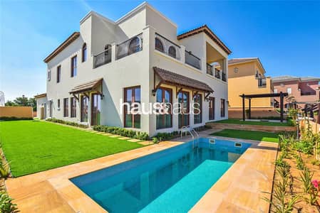 5 Bedroom Villa for Sale in Jumeirah Golf Estates, Dubai - Vacant Now | Large BUA | Corner Plot | Lift