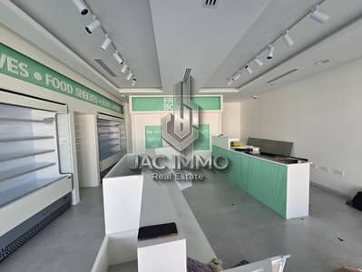 Showroom for Rent in Meydan, Dubai - Prime Retail Shop with Lagoon View | Vacant Unit Showroom for Rent in Meydan, Dubai - Prime Retail Shop with Lagoon View | Vacant Unit