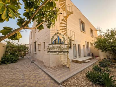 5 Schlafzimmer Villa zum Miete in Hoshi, Sharjah - 1. jpg 5 Schlafzimmer Villa zum Miete in Hoshi, Sharjah - 1. jpg