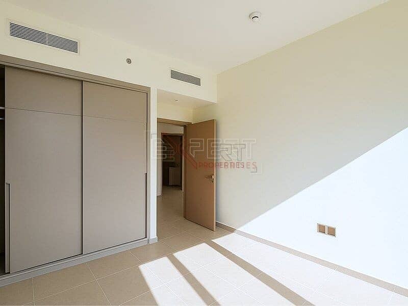 9 Image 9