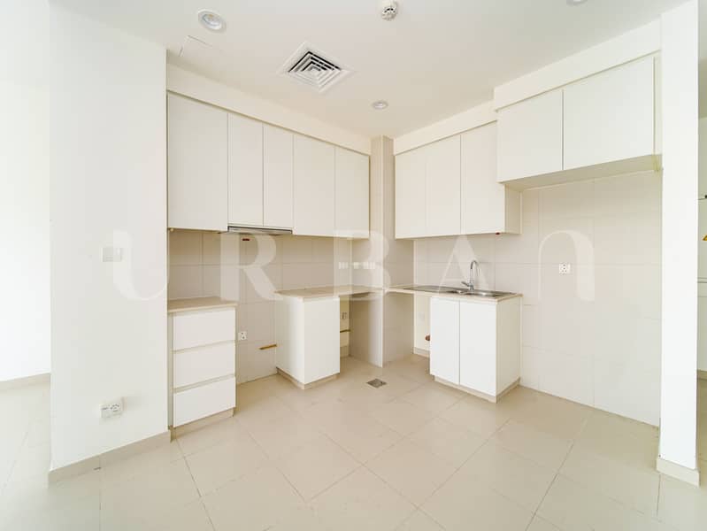 8 ADU01203. JPG