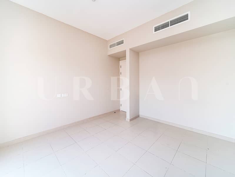 13 ADU01221. JPG