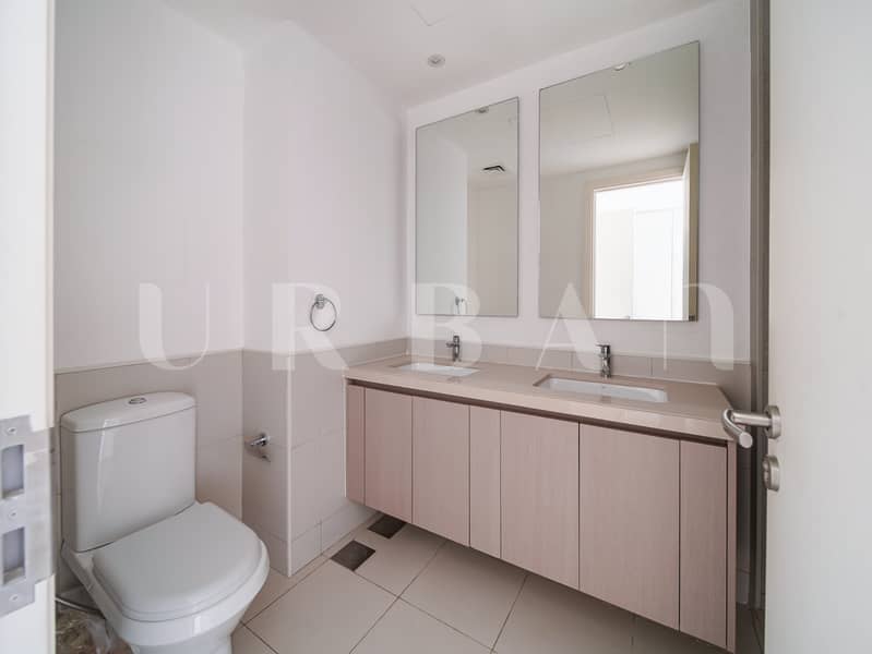 20 ADU01233. JPG