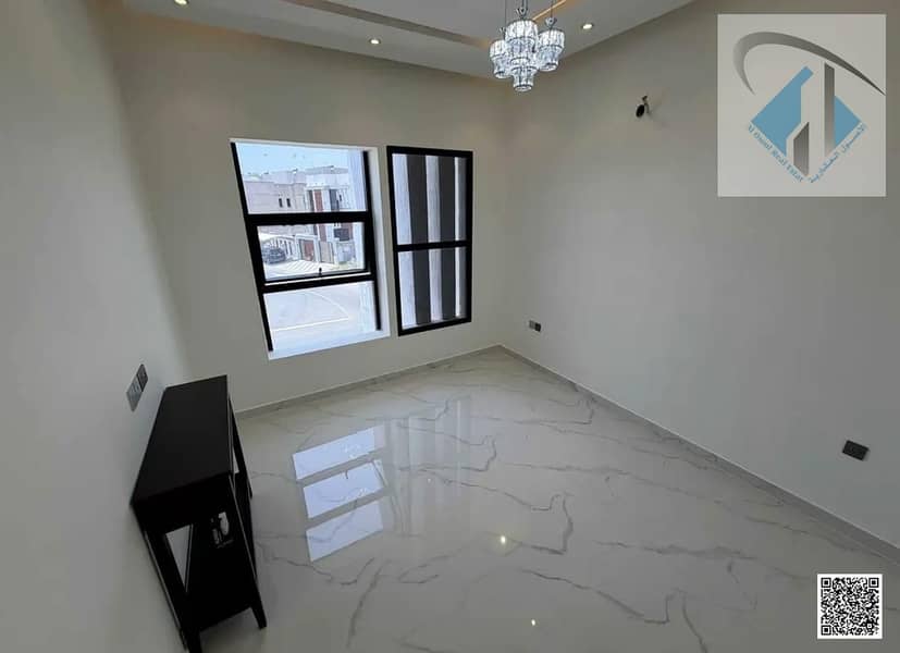 17 eca6678f-b606-48f0-b626-bdc3ceefe864. jpg