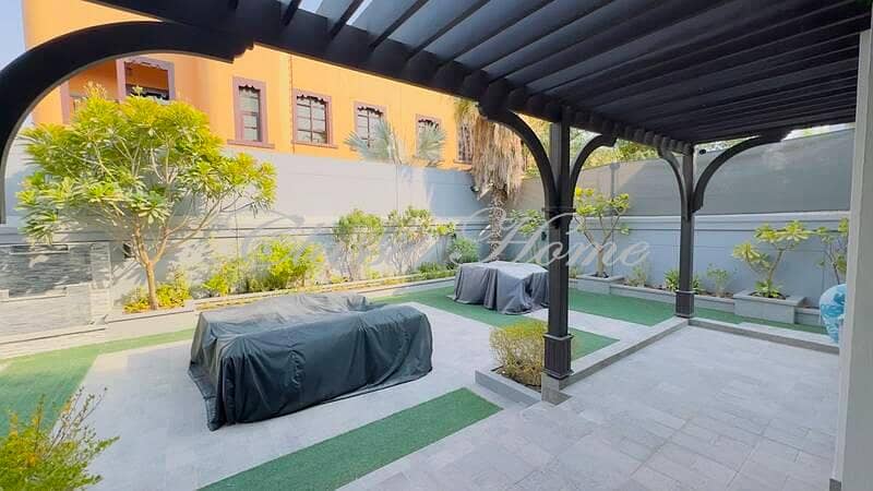 12 Backyard 3. jpg