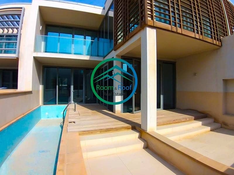Elegant Villa in 6 Payments Elegant Villa in 6 Payments