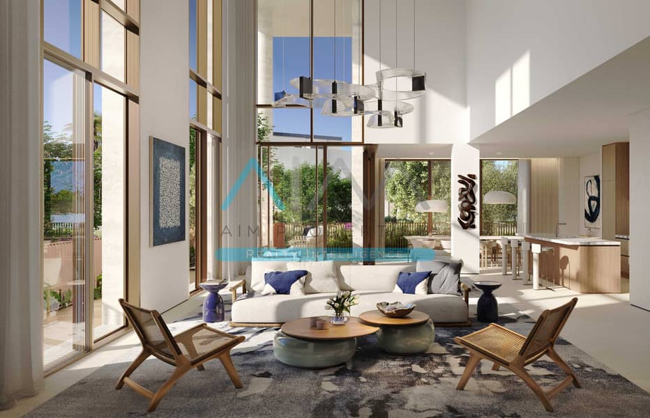 3 Palm Central INT 5-BR LV-02. jpg