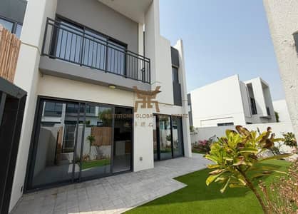 4 Schlafzimmer Townhouse zum zur Miete in Villanova, Dubai - d582b3d2-c514-4954-a352-e977128d81ba. jpg 4 Schlafzimmer Townhouse zum zur Miete in Villanova, Dubai - d582b3d2-c514-4954-a352-e977128d81ba. jpg