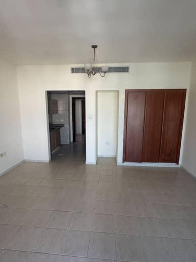 Estudio para en Alquiler en International City, Dubai - WhatsApp Image 2026-07-24 at 9.39. 34 AM (2). jpeg Estudio para en Alquiler en International City, Dubai - WhatsApp Image 2026-07-24 at 9.39. 34 AM (2). jpeg