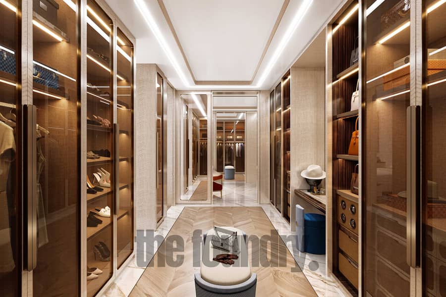 9 04-6BR_Master Wardrobe. jpg
