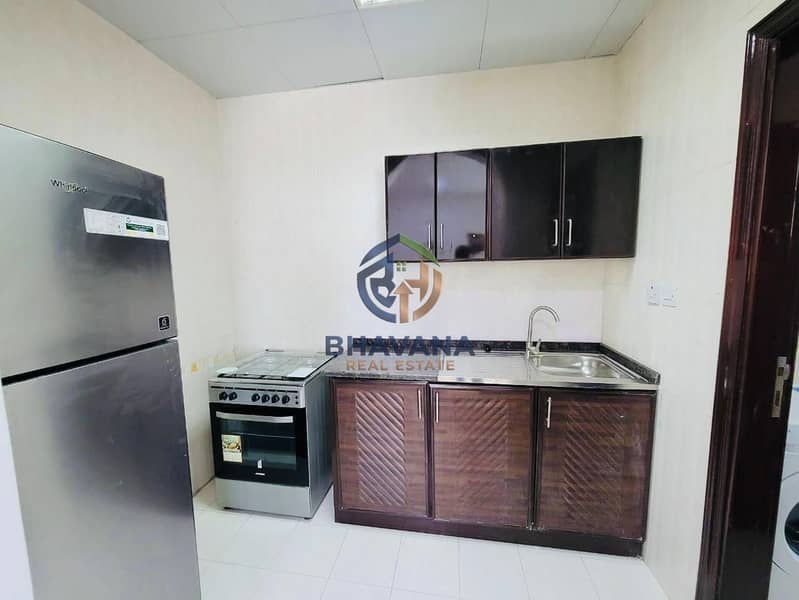 10 WhatsApp Image 2025-05-04 at 23.41. 42_0a733bf8. jpg