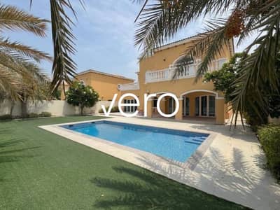 5 Camere Villa in affitto a Jumeirah Park, Dubai - Photo 1 5 Camere Villa in affitto a Jumeirah Park, Dubai - Photo 1