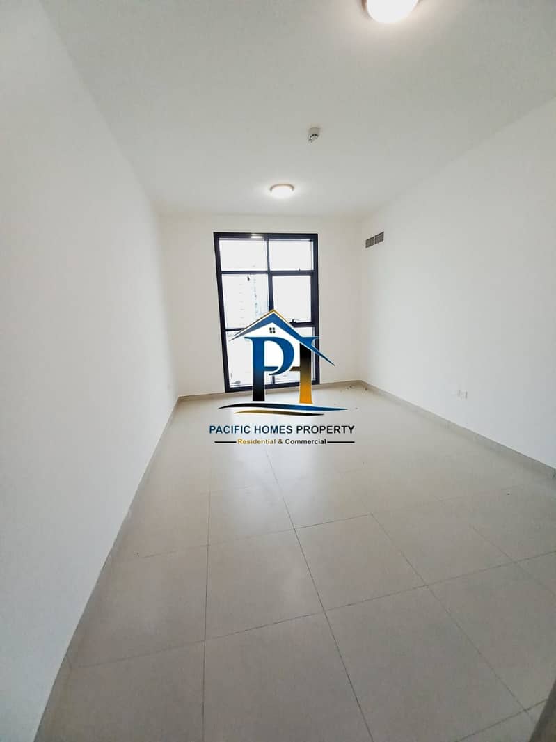 6 21583. jpg