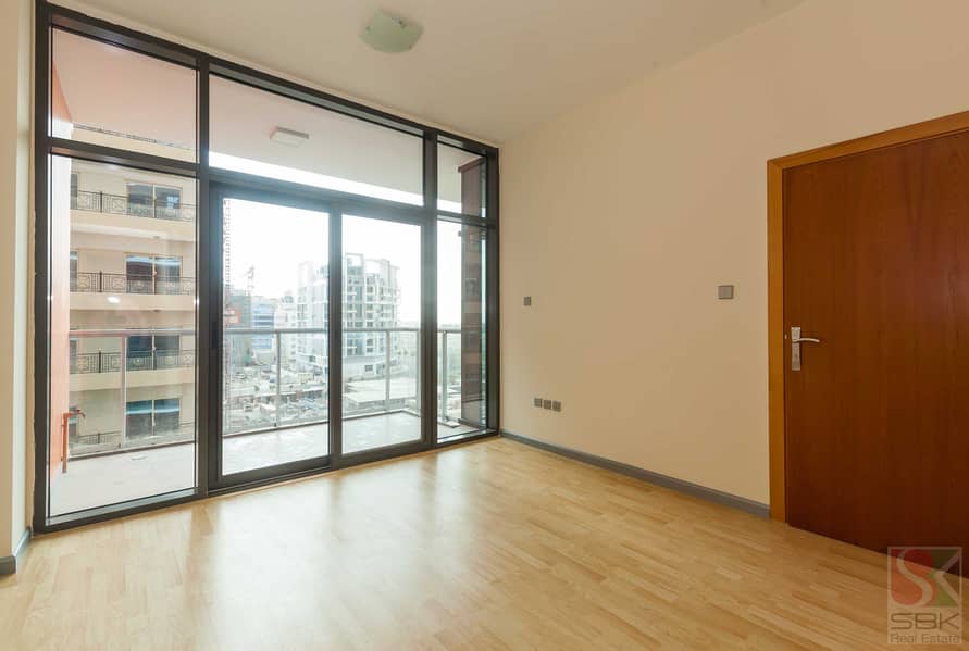 5 Binghatti Room 505-6. JPG