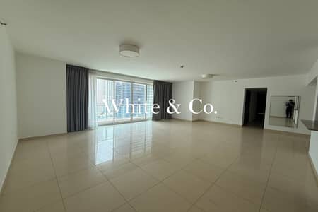 2 Bedroom Apartment for Sale in Jumeirah Lake Towers (JLT), Dubai - Now Vacant | Full Lake View | Large Layout