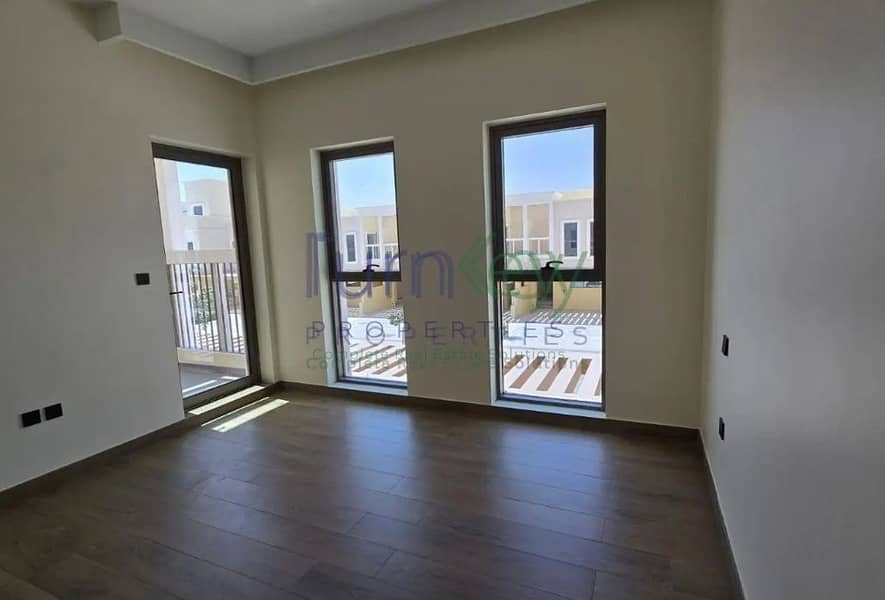 5 Screenshot_17-8-2026_1650_www. propertyfinder. ae. jpeg
