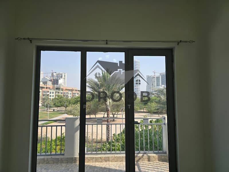14 PHOTO 8. jpg