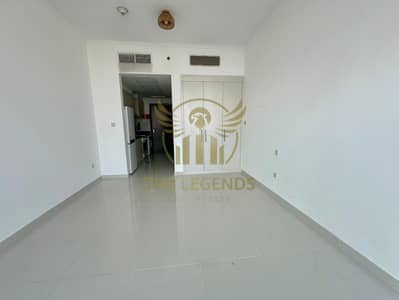 Studio te Huur in DAMAC Hills, Dubai - 3. jpeg