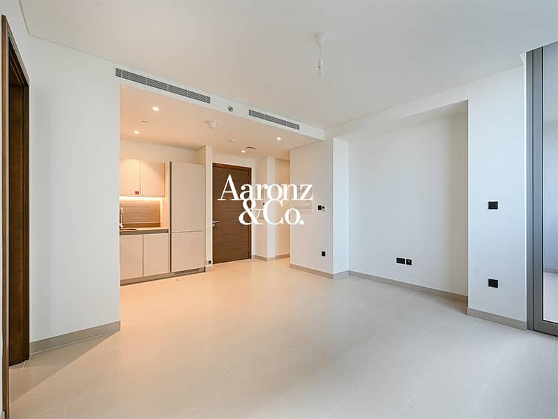 Exclusive | Managed Property | Mid Floor | Vacant Exclusive | Managed Property | Mid Floor | Vacant