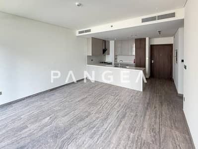 1 Bedroom Apartment for Sale in Business Bay, Dubai - Burj Khalifa View | High Floor | Brand New