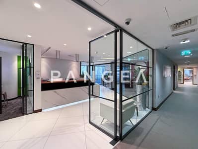 Office for Rent in Business Bay, Dubai - Full Floor|16 Parkings|Burj Khalifa & Canal View