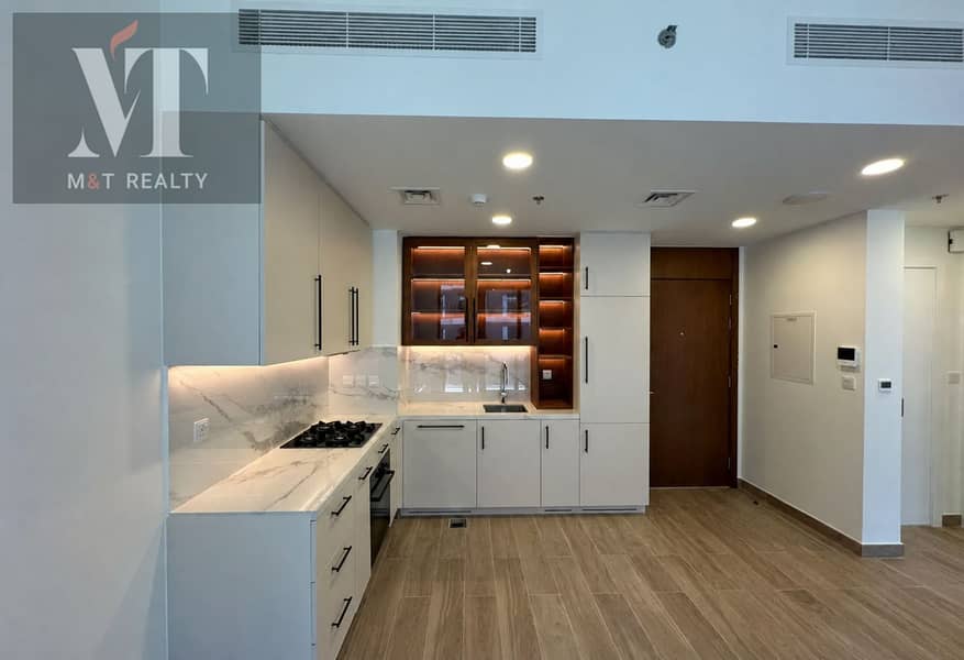 8 Kitchen-no-watermark. png