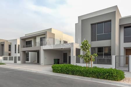 Single Row Villa | Close To Entrance | Type E1 Single Row Villa | Close To Entrance | Type E1