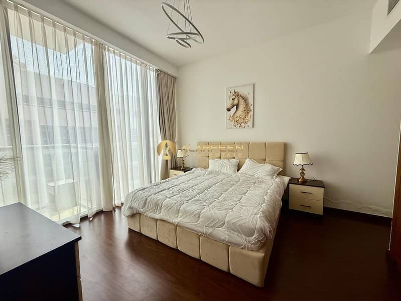 7 feaca38e-0339-4bfd-9bce-2152882891c4. jpg