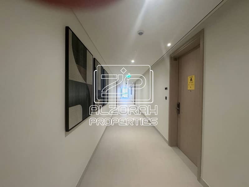 17 16_corridor. jpg