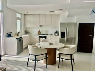 4 Camere Villa in vendita a DAMAC Hills 2 (Akoya by DAMAC), Dubai - Villa a DAMAC Hills 2 (Akoya by DAMAC),Sanctnary, 4 camere da letto, 2200000 AED - 16205233 4 Camere Villa in vendita a DAMAC Hills 2 (Akoya by DAMAC), Dubai - Villa a DAMAC Hills 2 (Akoya by DAMAC),Sanctnary, 4 camere da letto, 2200000 AED - 16205233