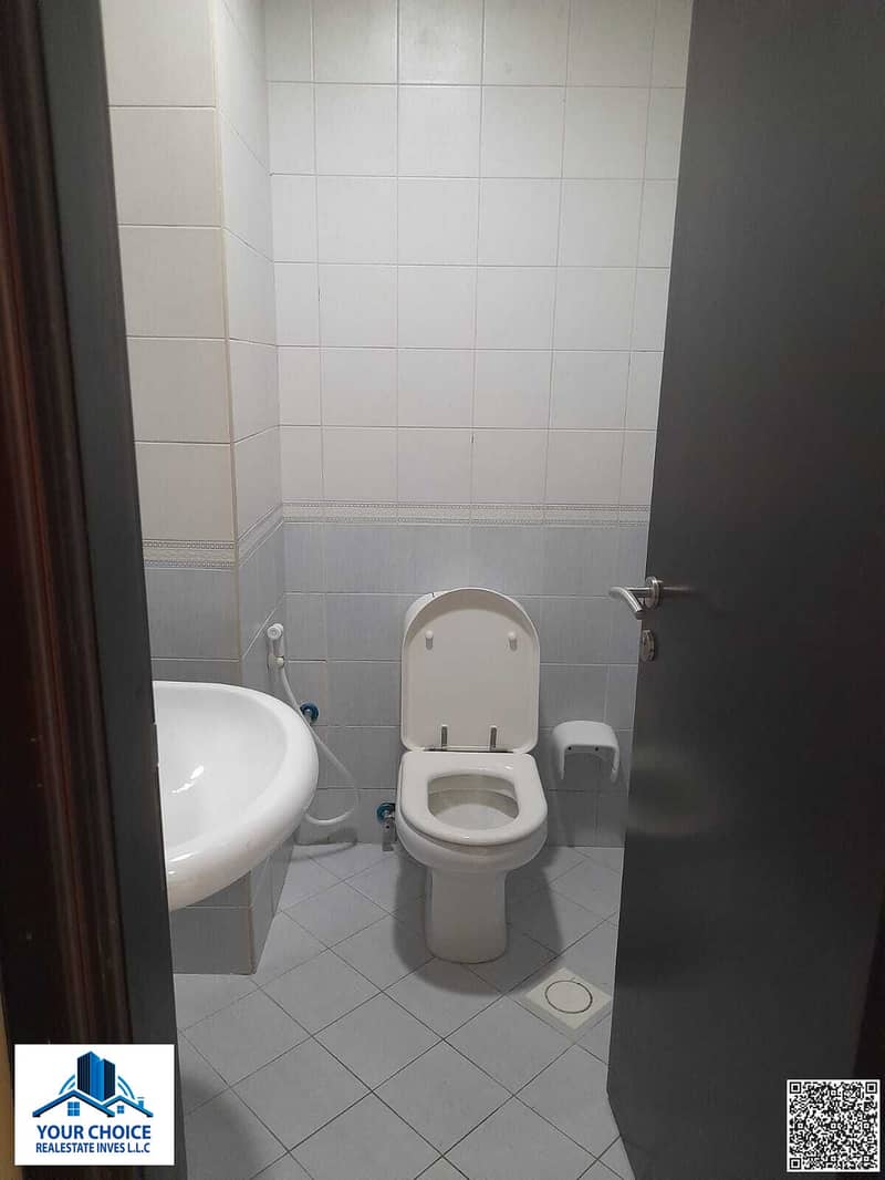 28 1 (2). jpeg