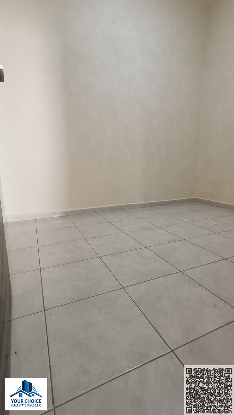 17 ac13fe66-d67c-440c-8660-dde768c5f586. jpg