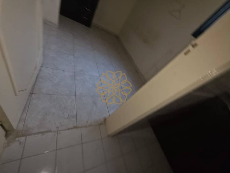 14 53789. jpg