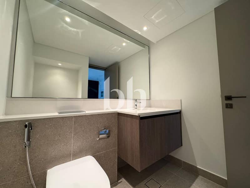 6 images image img