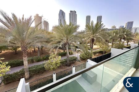 4 Bedroom Villa for Sale in Jumeirah Village Circle (JVC), Dubai - VACANT | PARK BACKING | 4 BEDS PLUS MAIDS