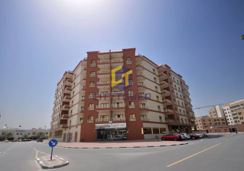 10 Facade332. jpg