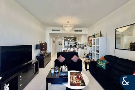 2 Schlafzimmer Wohnung zum zum Verkauf in DAMAC Hills 2 (Akoya by DAMAC), Dubai - Wohnung in DAMAC Hills 2 (Akoya by DAMAC),Viridis Residence and Hotel Apartments,Viridis Tower A, 2 schlafzimmer, 1100000 AED - 16208554 2 Schlafzimmer Wohnung zum zum Verkauf in DAMAC Hills 2 (Akoya by DAMAC), Dubai - Wohnung in DAMAC Hills 2 (Akoya by DAMAC),Viridis Residence and Hotel Apartments,Viridis Tower A, 2 schlafzimmer, 1100000 AED - 16208554