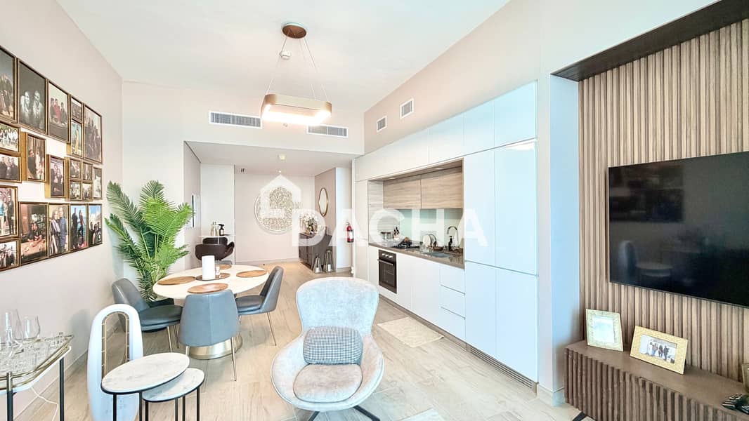 High End Furniture | Available | Partial Sea View High End Furniture | Available | Partial Sea View