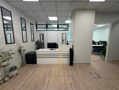 مکتب للايجار في الخليج التجاري، دبي - WhatsApp Image 2026-08-06 at 7.05. 30 PM (1). jpeg مکتب للايجار في الخليج التجاري، دبي - WhatsApp Image 2026-08-06 at 7.05. 30 PM (1). jpeg
