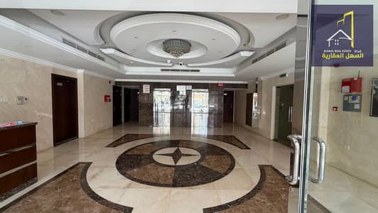 10+ Beds Building for Sale in Al Qasimia, Sharjah - f425fd03-18c6-4515-a1c4-c92f86f7a899. jpg