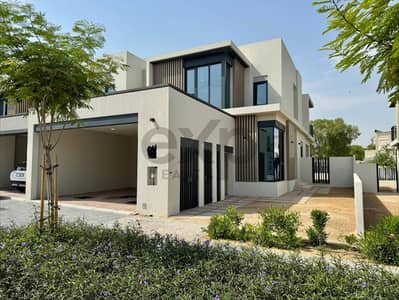 Townhouse de 4 chambres à à vendre à Jebel Ali, Dubai - Maison de ville à Jebel Ali,Jebel Ali Village,Jebel Ali Village Townhouses, 4 chambres, 5950000 AED - 16209495 Townhouse de 4 chambres à à vendre à Jebel Ali, Dubai - Maison de ville à Jebel Ali,Jebel Ali Village,Jebel Ali Village Townhouses, 4 chambres, 5950000 AED - 16209495